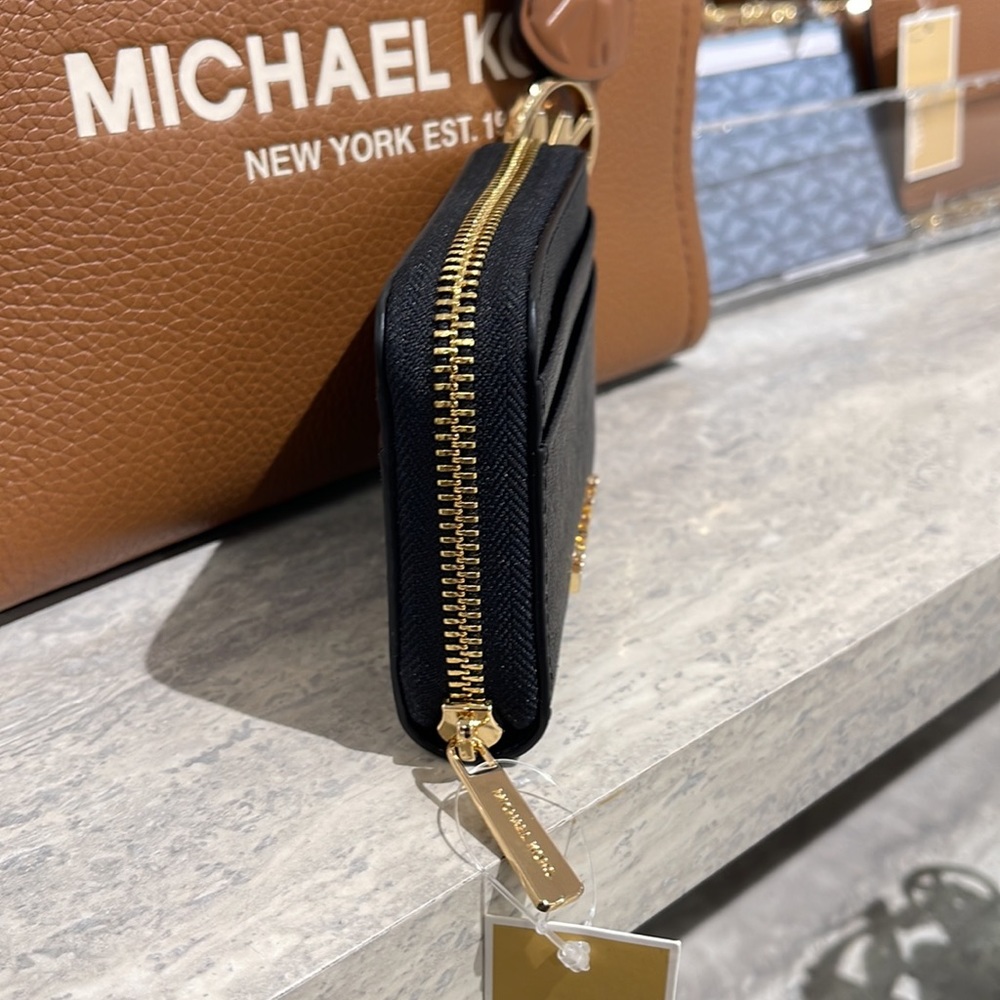 Michael Kors Jet Set Travel Medium Zip Around Card Case 
Color: Black
NWT - Picture 16 of 16